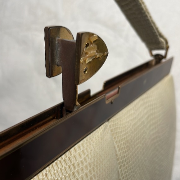 Vintage Mid-Century Genuine Snake Skin and Lacquer Bag - Picture 15 of 17